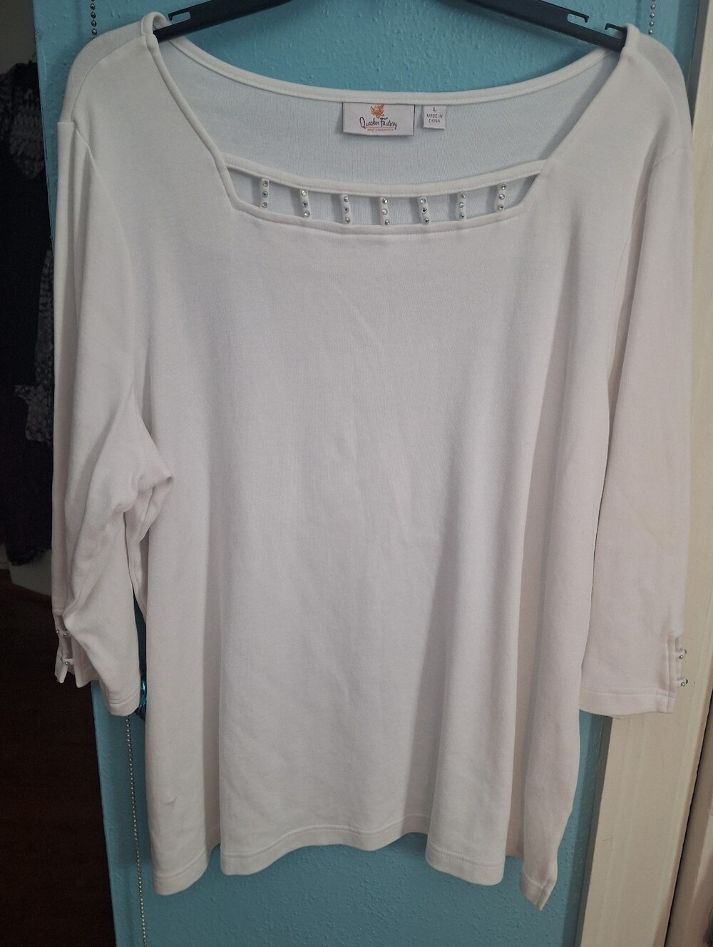 Quacker Factory Women's LG White 3/4 Sleeve 100% Cotton Knit W Jewel Neck & Slev